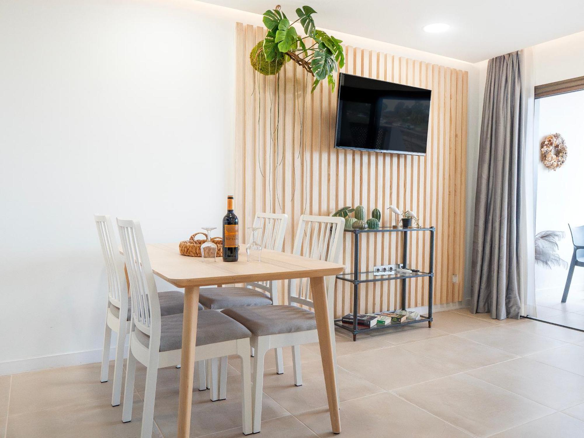 Newly Renovated, Luxurious Apartment With A Heated Pool, 259 San Miguel de Abona Exterior photo