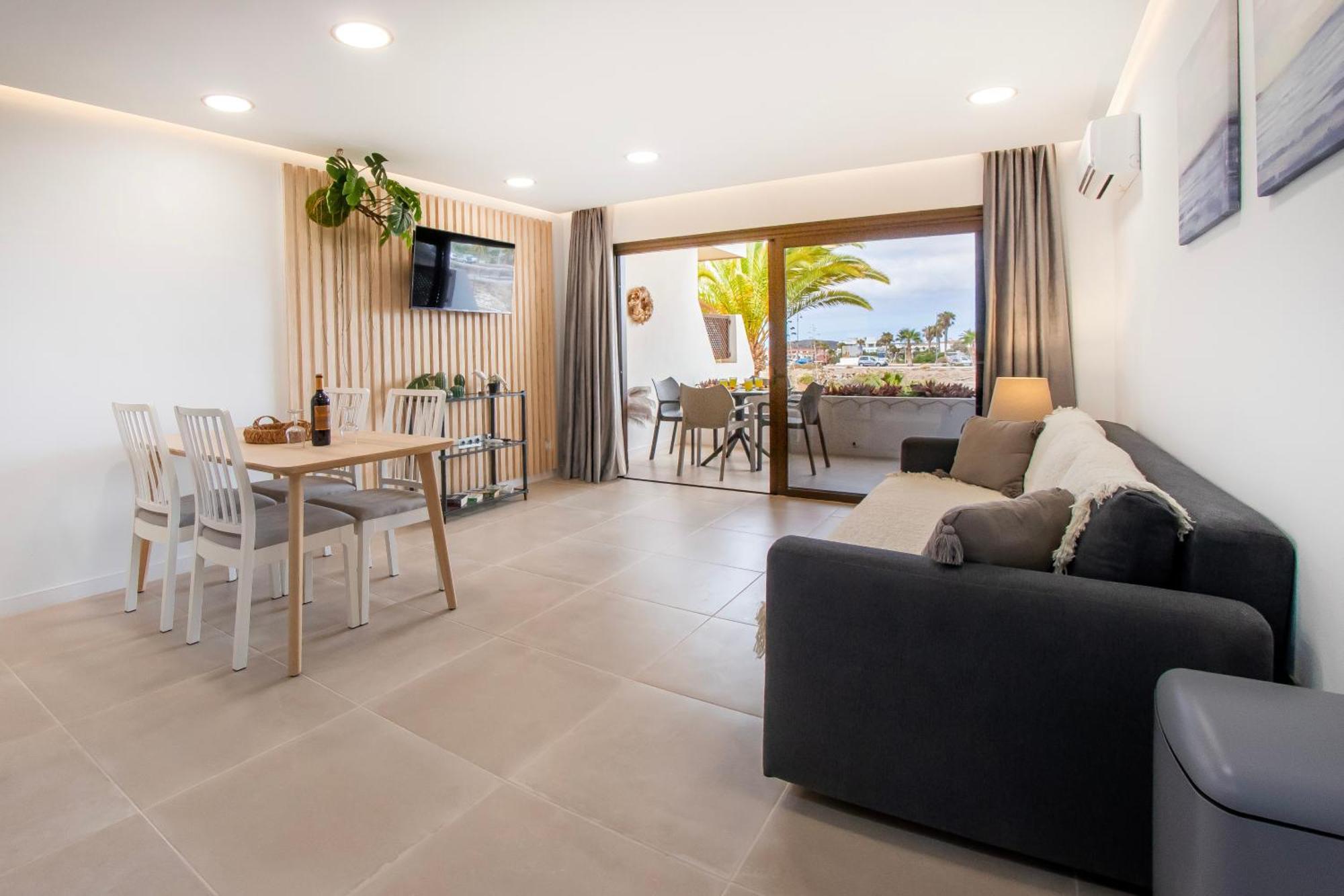 Newly Renovated, Luxurious Apartment With A Heated Pool, 259 San Miguel de Abona Exterior photo