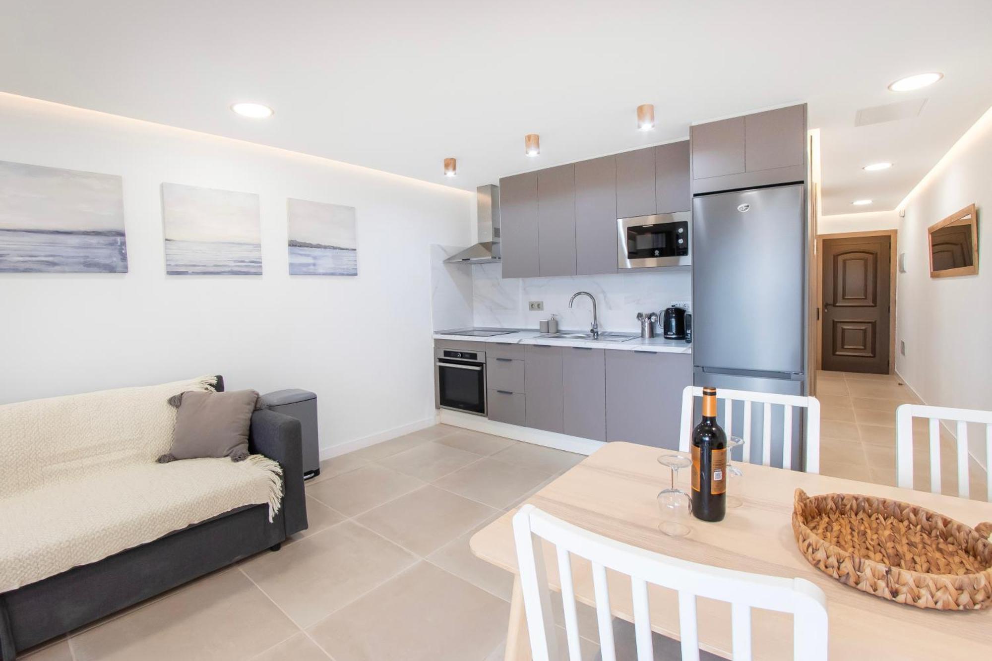 Newly Renovated, Luxurious Apartment With A Heated Pool, 259 San Miguel de Abona Exterior photo